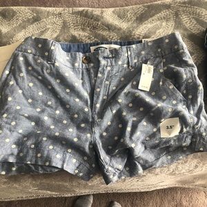 Blue and white dot shorts size 4